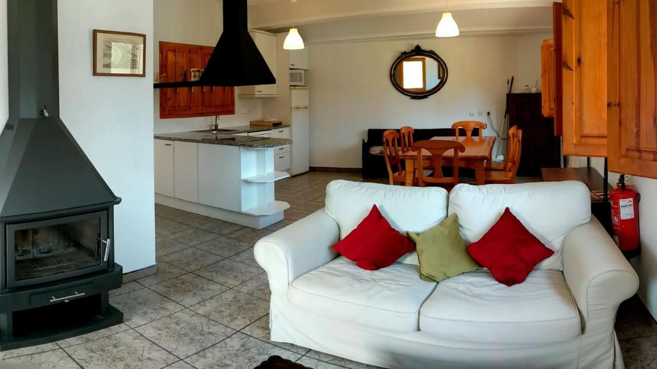 Mas El Carrer Lägenhet Santa Pau Exteriör bild