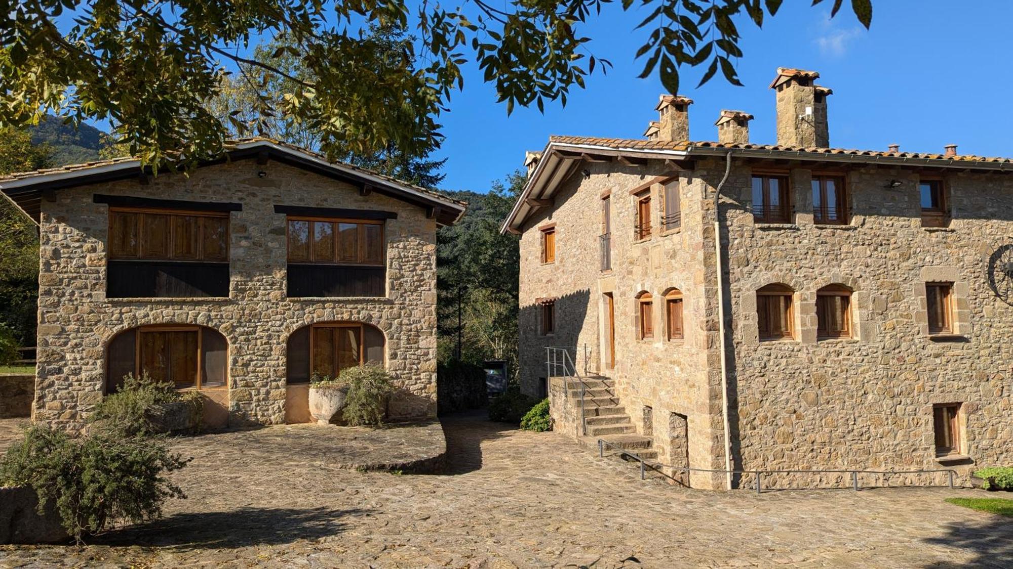 Mas El Carrer Lägenhet Santa Pau Exteriör bild
